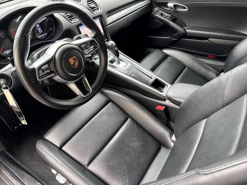 2017 Porsche 718 Cayman S