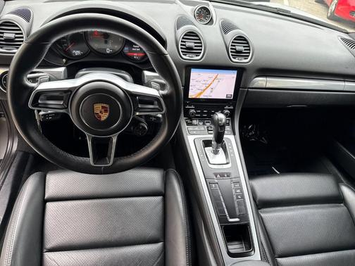 2017 Porsche 718 Cayman S