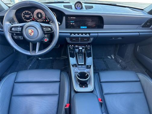 2025 Porsche 911 Carrera