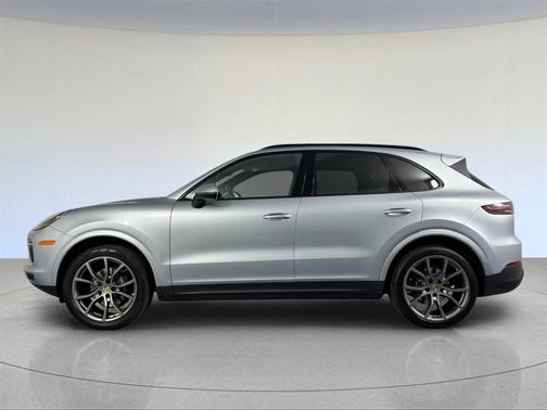 2020 Porsche Cayenne Base