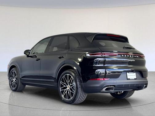 Black Metallic 2026 Porsche Cayenne Base