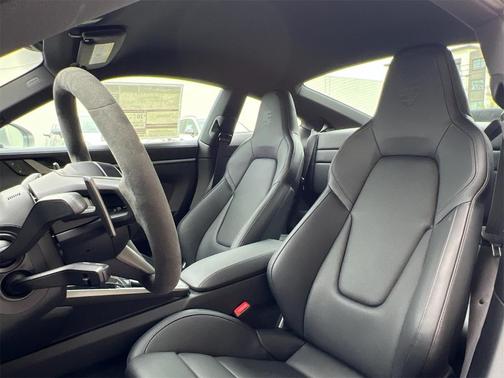 2025 Porsche 911 Carrera S