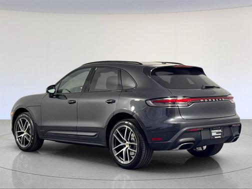 2024 Porsche Macan T