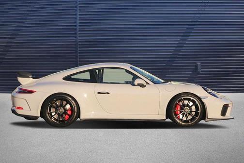 Photo 3 of 23 of 2018 Porsche 911 GT3