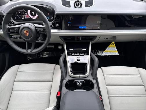 2026 Porsche Cayenne GTS