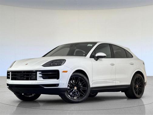 2025 Porsche Cayenne AWD