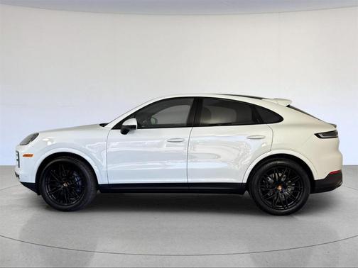 2025 Porsche Cayenne AWD