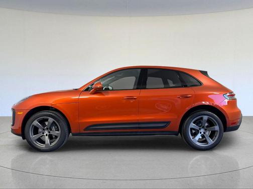 2025 Porsche Macan 