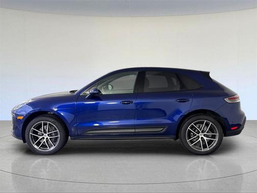 2025 Porsche Macan T