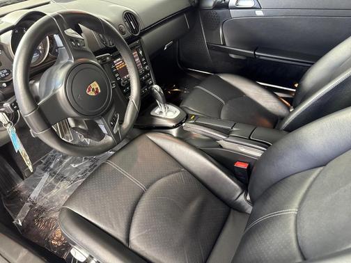 Carrara White 2012 Porsche Cayman Base