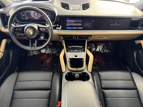 2024 Porsche Cayenne Base
