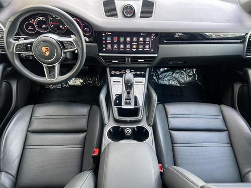 2022 Porsche Cayenne