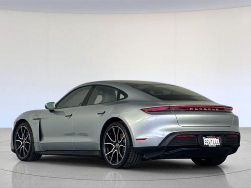 2023 Porsche Taycan Base