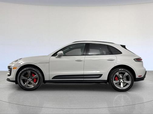 2026 Porsche Macan S