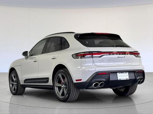 2026 Porsche Macan S