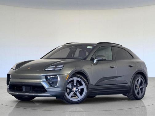 2025 Porsche Macan 4