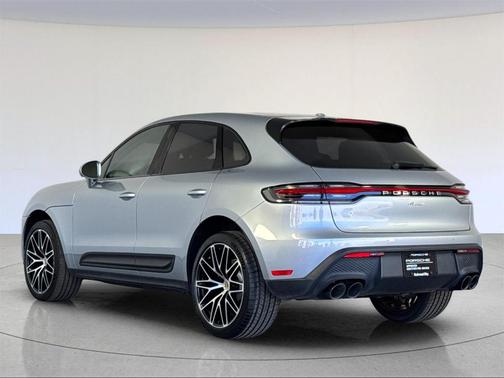 2023 Porsche Macan 