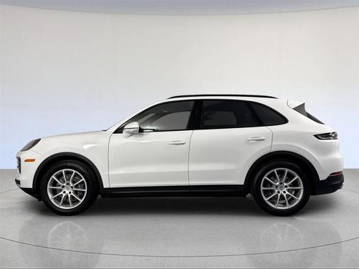2024 Porsche Cayenne Base