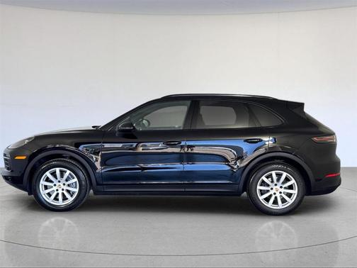 2021 Porsche Cayenne Base