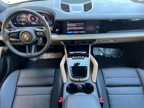 2024 Porsche Cayenne Base