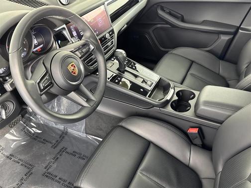 2024 Porsche Macan
