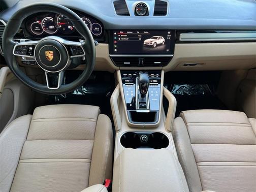 2022 Porsche Cayenne Platinum Edition