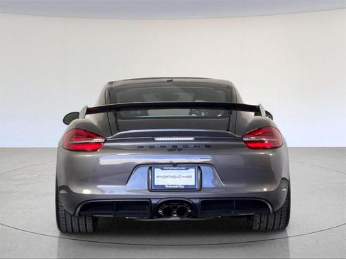 2016 Porsche Cayman GT4
