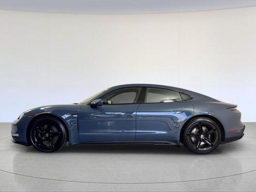 2026 Porsche Taycan GTS