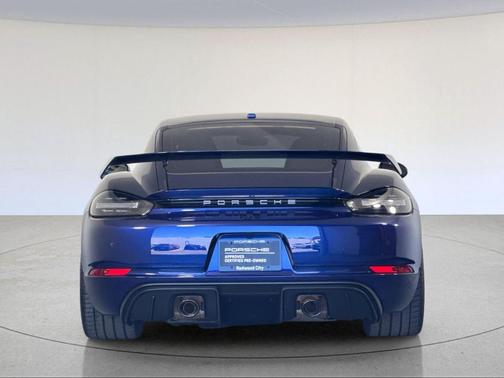 Gentian Blue Metallic 2020 Porsche 718 Cayman GT4