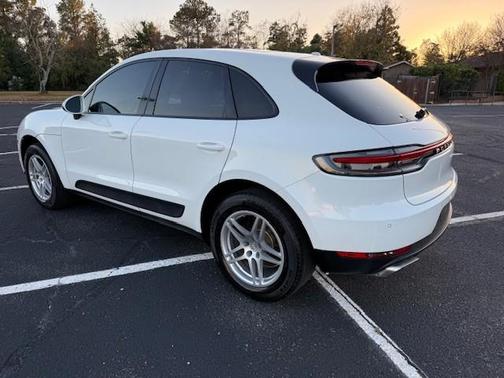 2019 Porsche Macan 