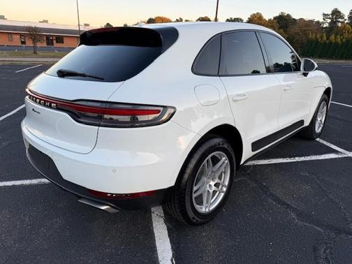 2019 Porsche Macan 