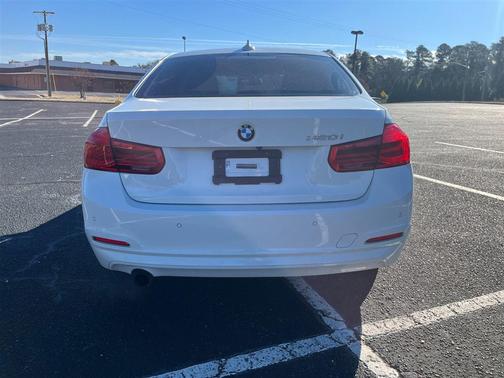 2017 BMW 320 i