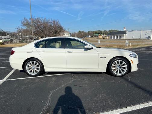 2016 BMW 535 535i