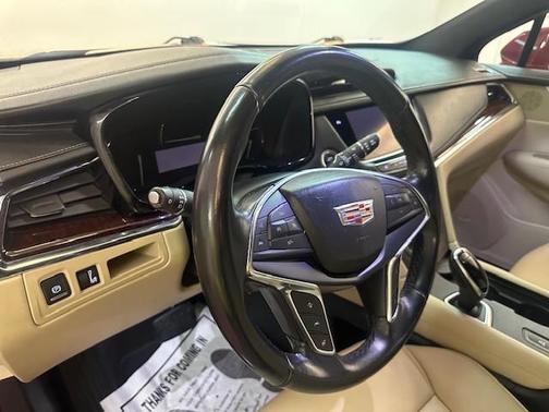 2019 Cadillac XT5 Luxury