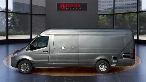 2022 Mercedes-Benz Sprinter 4500 High Roof V6