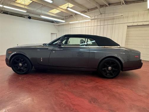 2012 Rolls-Royce Phantom Drophead Coupe 