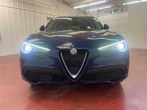 2019 Alfa Romeo Stelvio Base