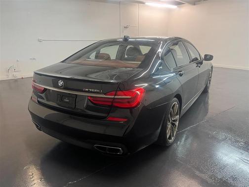 2018 BMW M760 xDrive