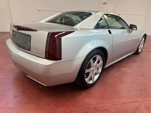 2006 Cadillac XLR Base