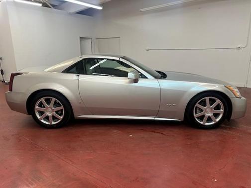 2006 Cadillac XLR Base