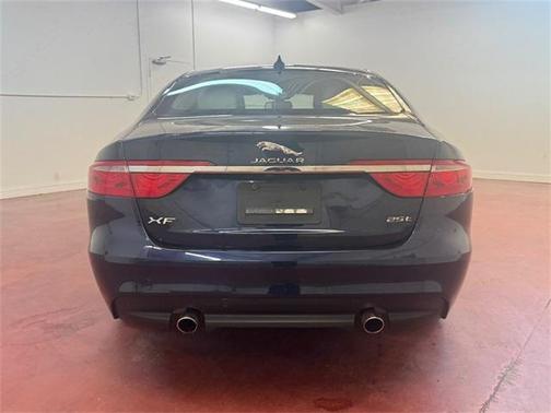 2018 Jaguar XF 25t Premium