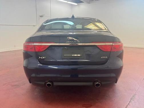 2018 Jaguar XF 25t Premium