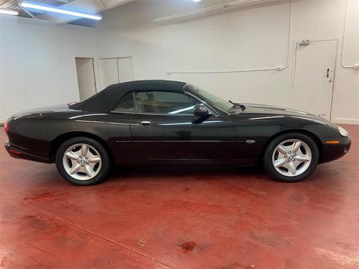 1997 Jaguar XK8 