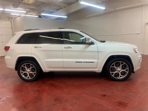 2021 Jeep Grand Cherokee Overland