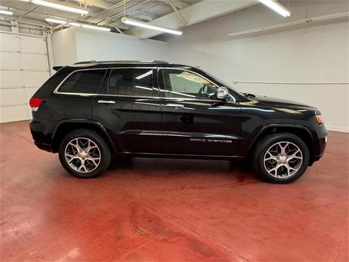 2019 Jeep Grand Cherokee Overland