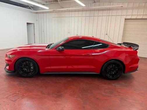 2015 Ford Mustang EcoBoost Premium