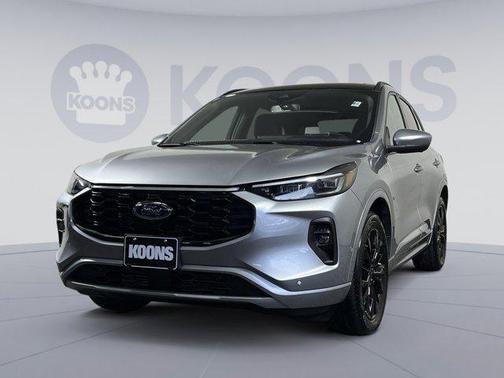 2024 Ford Escape ST-Line Elite