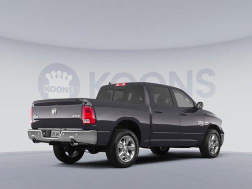 2019 RAM 1500 SLT