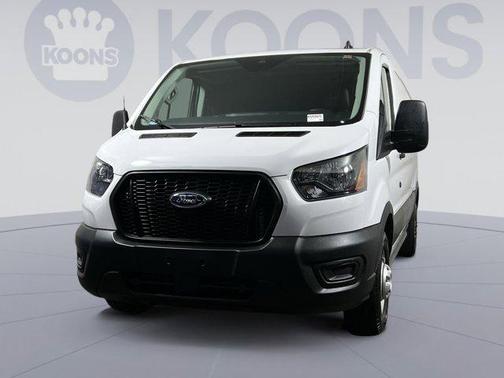2022 Ford Transit-250 Base