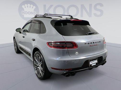2015 Porsche Macan Turbo